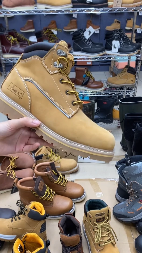 牛皮42码，84703，运动鞋码，工装靴 默认瑕疵