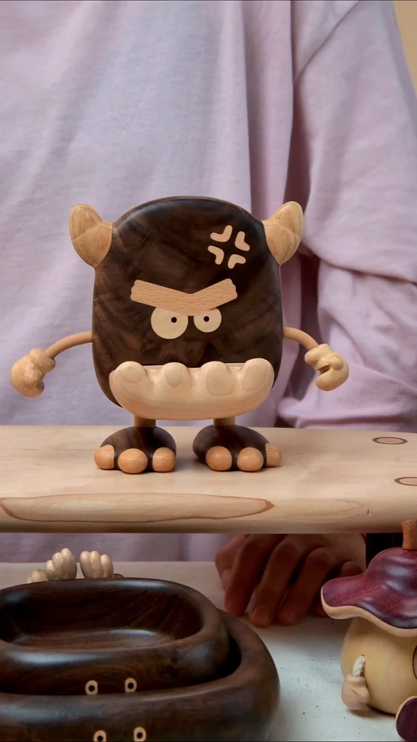 ?****?狂徒 大牙微瑕