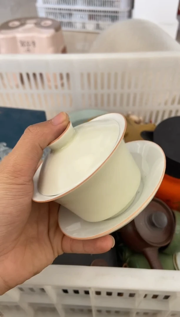 无运费险有瑕疵的摄影的产品有使用过的痕迹有点脏介意勿拍