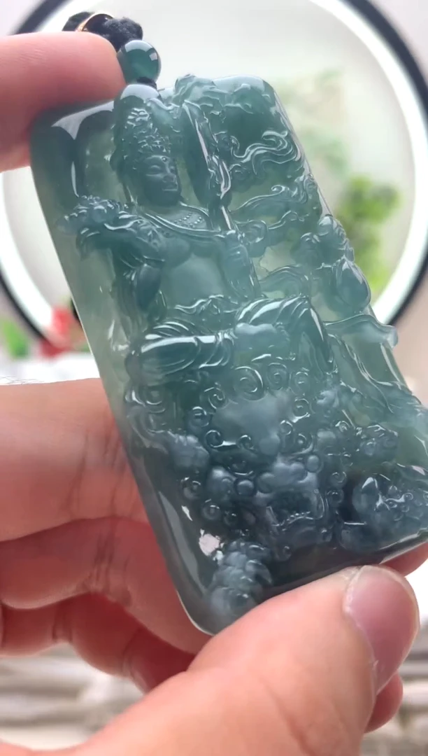 颈饰未镶嵌翡翠文殊