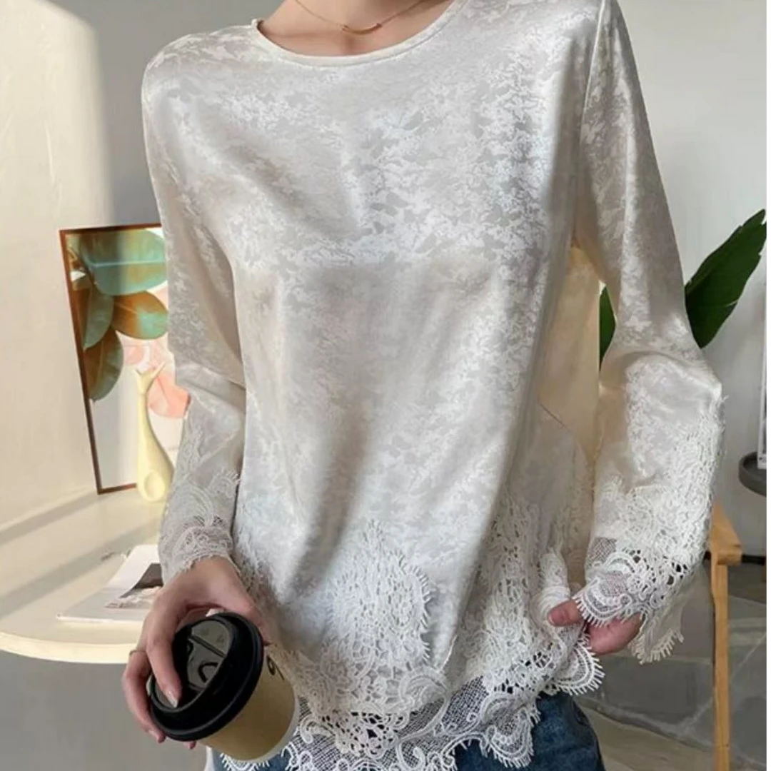 【802】圆领新中式打底衫女2025新款春装宽松内搭蕾丝长袖T恤上衣