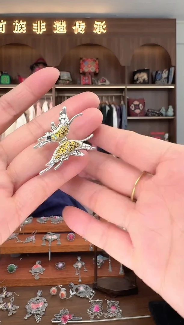 【闪购商品】织绣扶光苗绣传承107