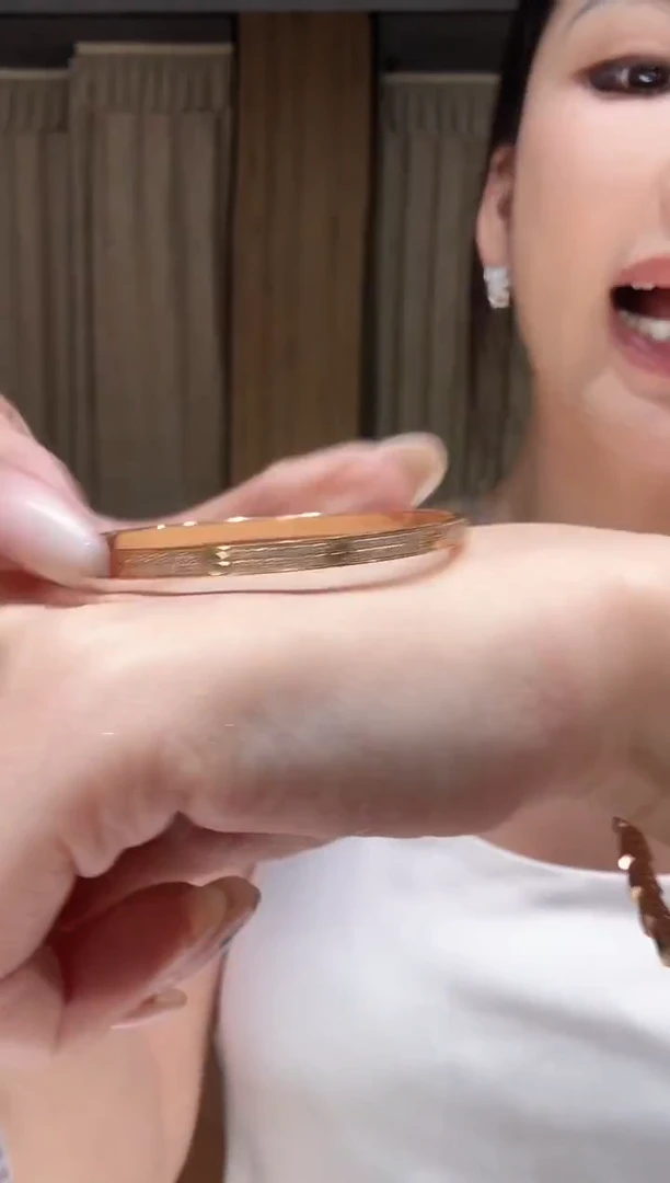 18K金镶嵌手镯钻石玫瑰金满天星窄版