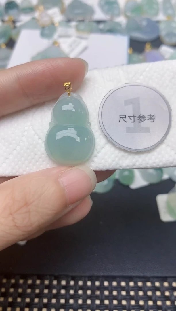 翡翠18K金镶嵌颈饰天然缅甸A货翡翠Q