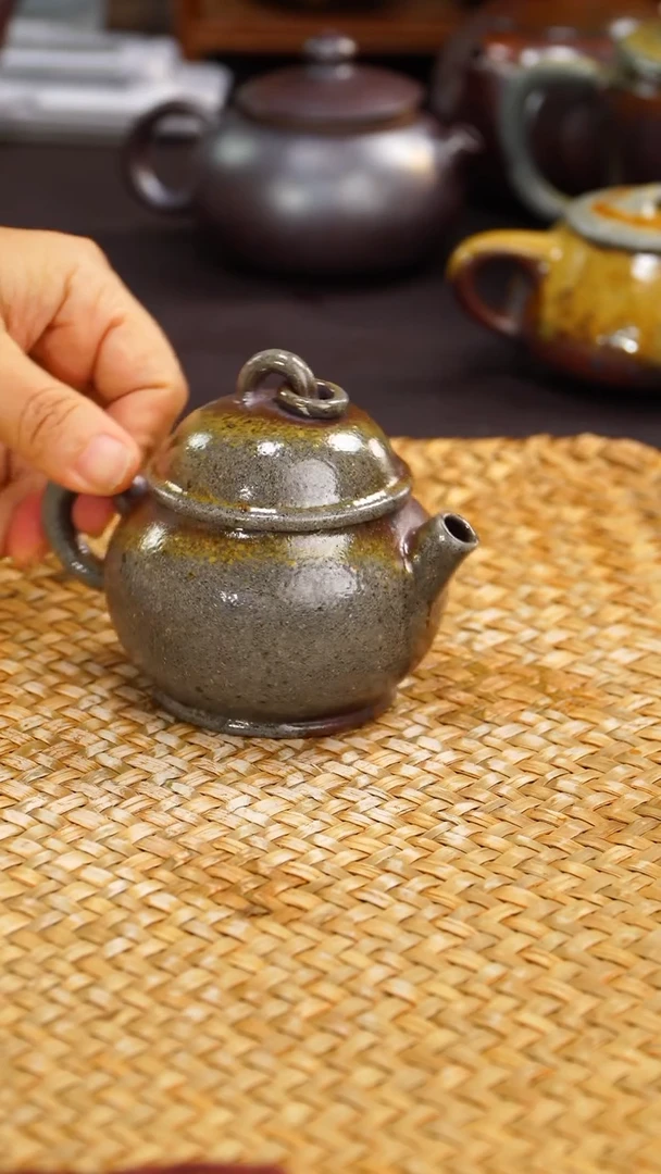 茶壶紫砂纯柴烧，天然落灰
