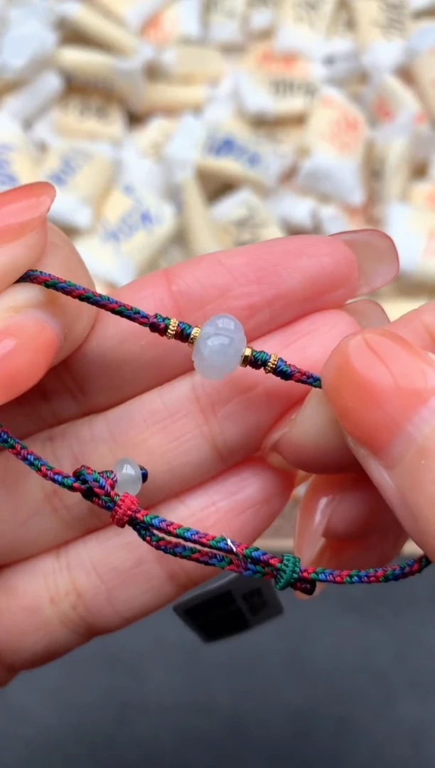 未镶嵌挂件翡翠1