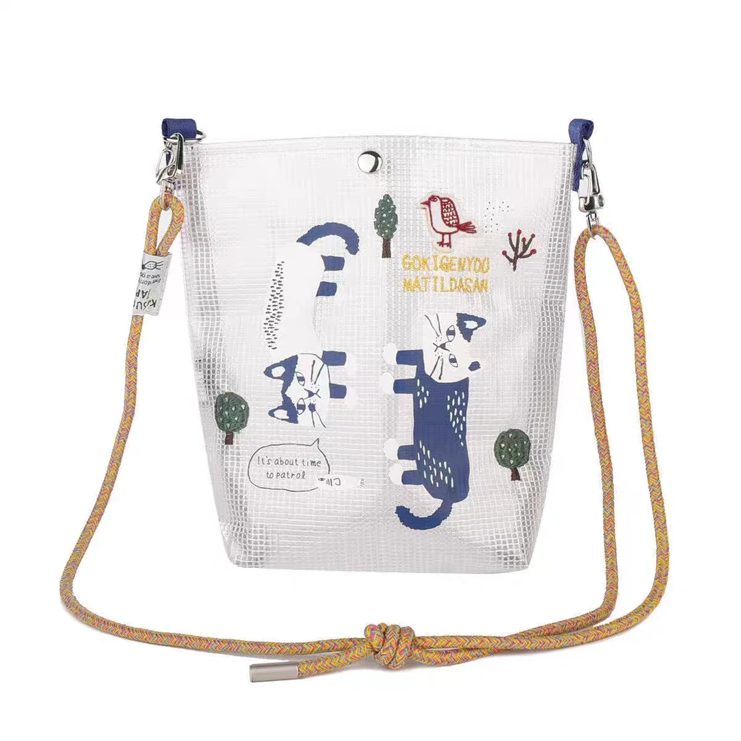 T372 Kusuguru刺绣猫咪斜挎包爬猫8197