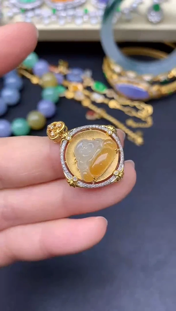 颈饰18K金镶嵌翡翠275-雪姐翡翠天天见