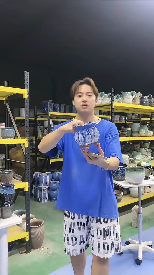 宜兴紫砂粗陶花盆1