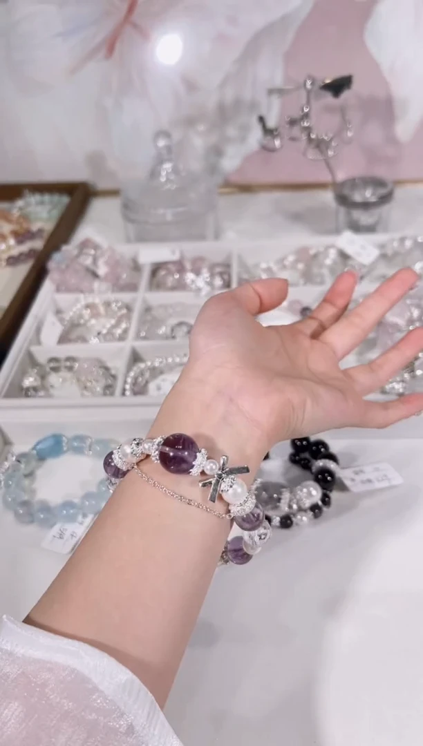 【闪购商品】水晶手链未镶嵌天然水晶默认微瑕 多样性发货发其一