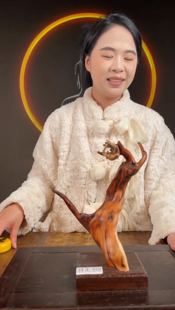 柏木（崖柏）手工摆件,先抢先得! 编号:119