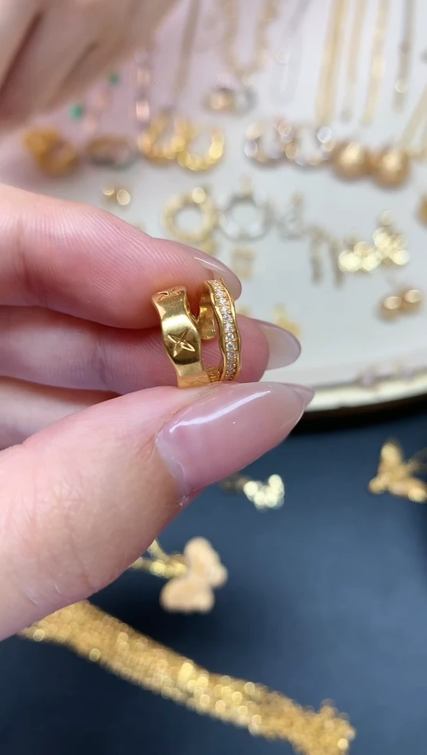 18K金耳饰A281|多样性发货一件 599