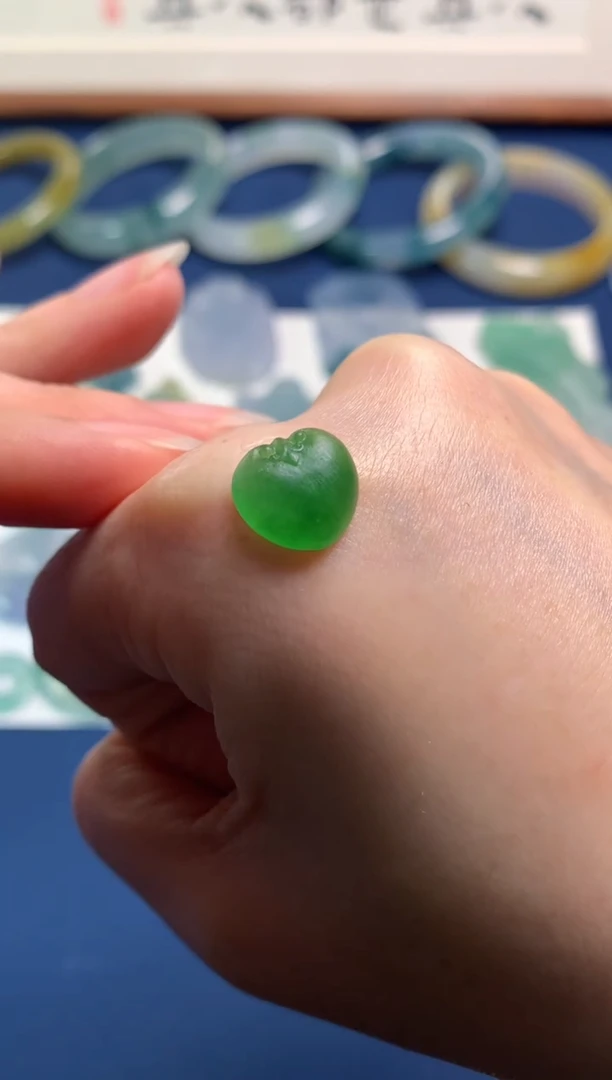 【闪购商品】定制翡翠未镶嵌0364071309