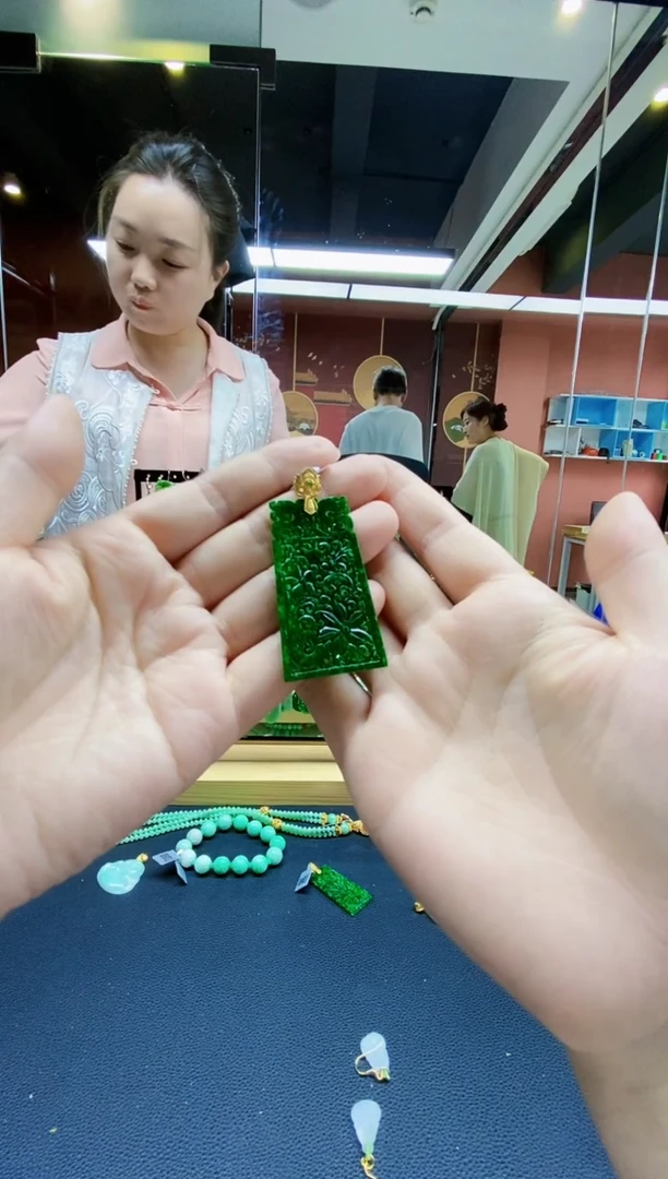 颈饰未镶嵌翡翠翡翠吊坠