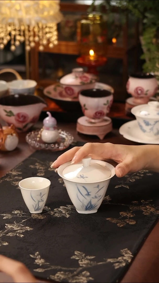 兰花幽丛盖碗＋杯子