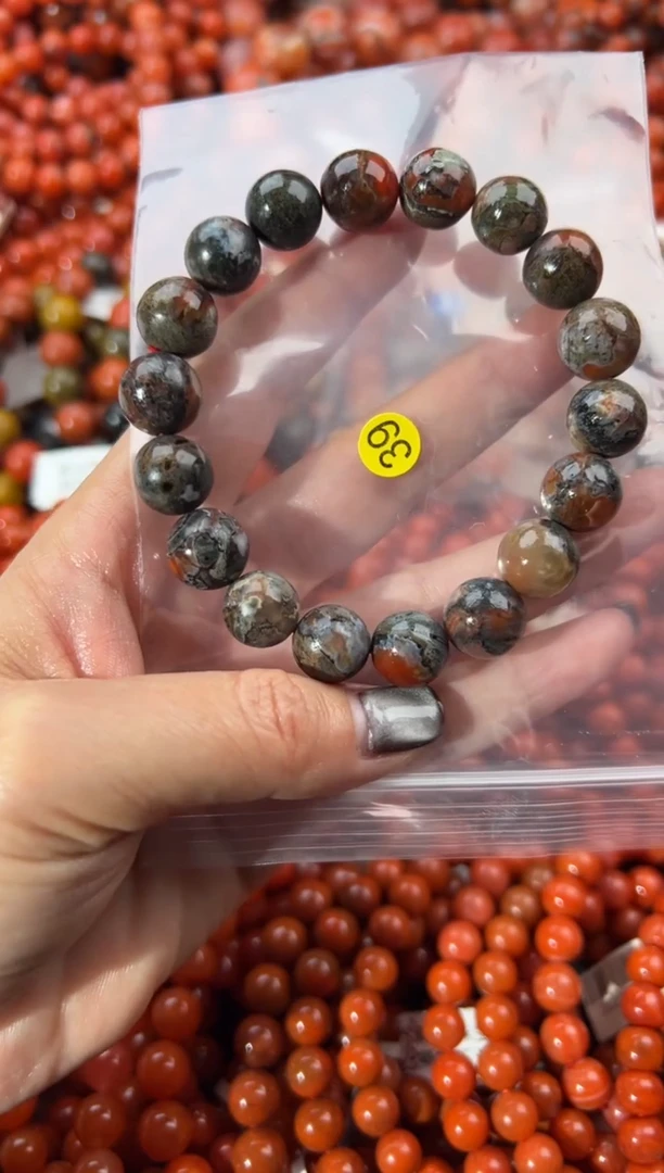 未镶嵌手串南红玛瑙12+