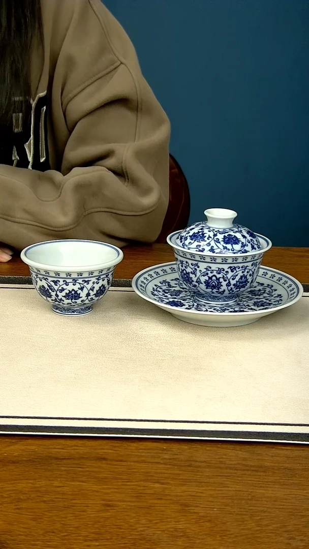 【闪购商品】青花缠枝莲三件套-----大压