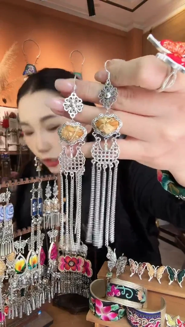 刺绣纯手工民族风耳环