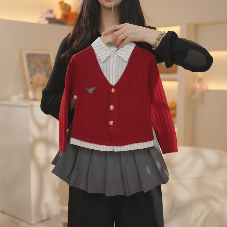 2025春季新款中大女童青春洋气假两件开衫毛衣百褶裙套装春秋