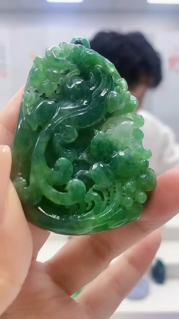 定制翡翠未镶嵌5145xx-毛货挂件60