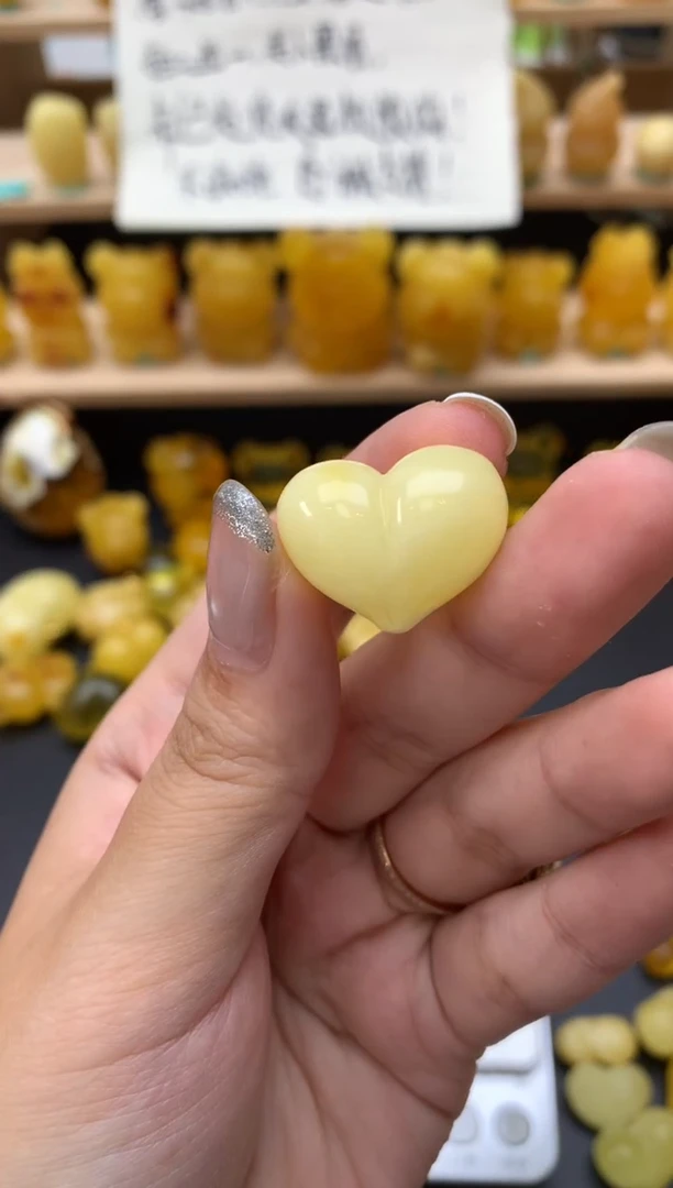 琥珀未镶嵌珠宝奇石074琥珀蜜蜡微瑕