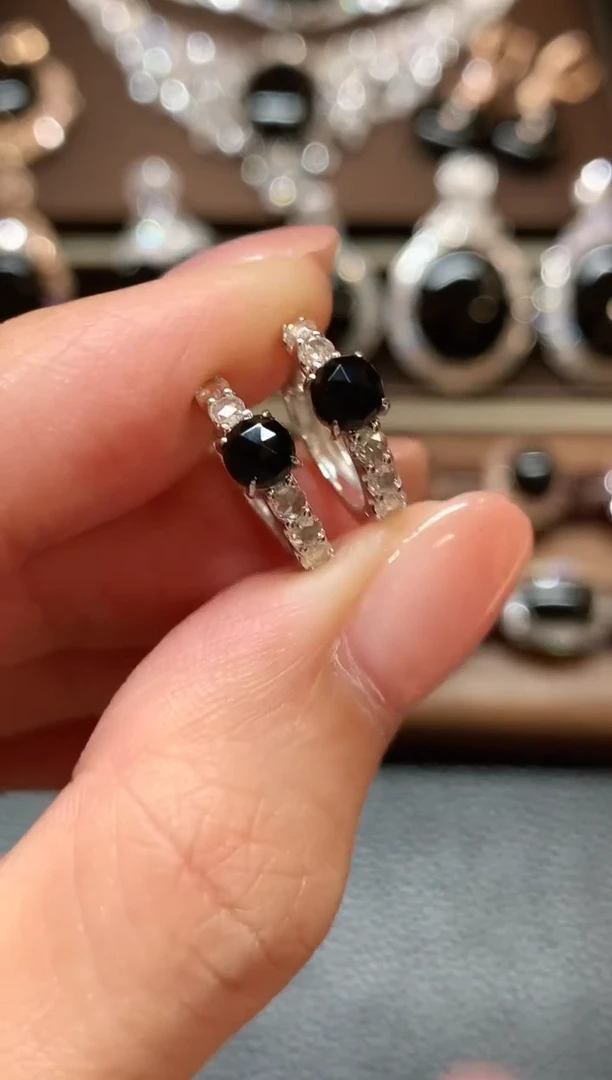 18K金镶嵌翡翠耳饰a11多样性一件发