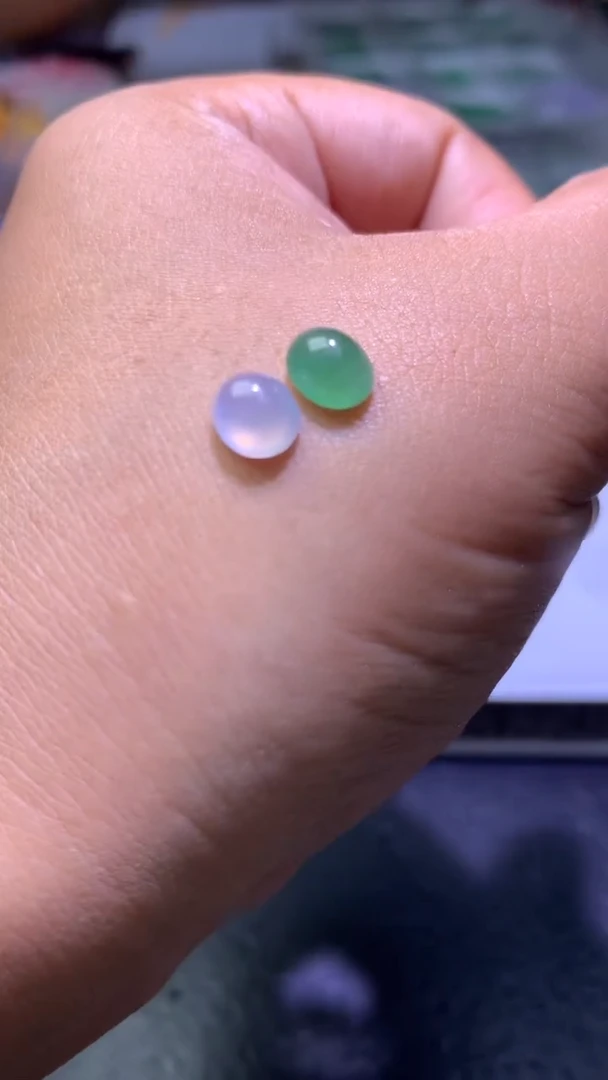 未镶嵌定制翡翠毛货