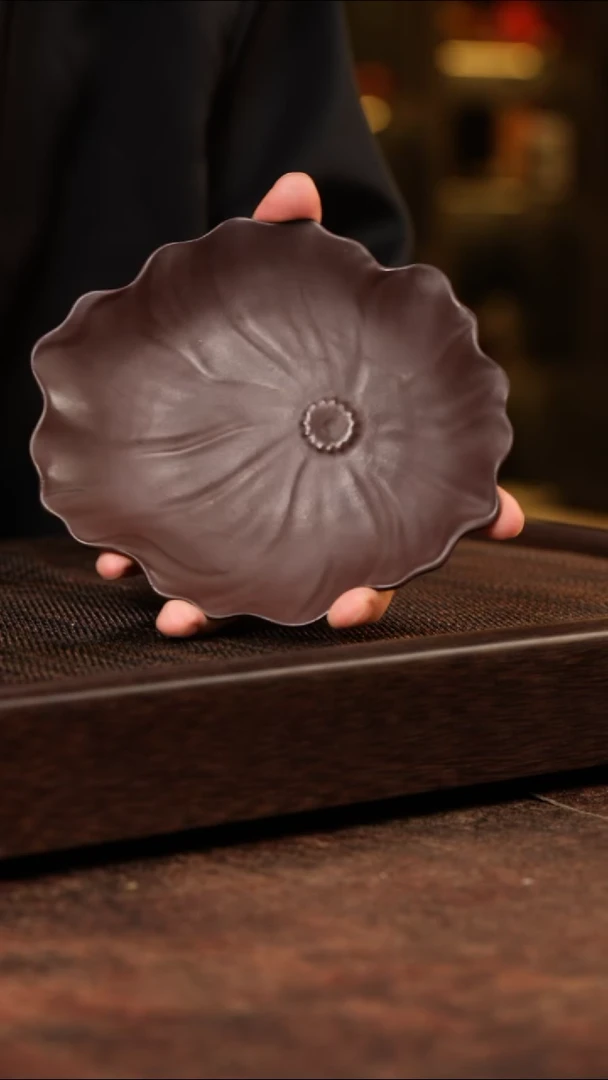 茶壶紫砂荷叶壶承