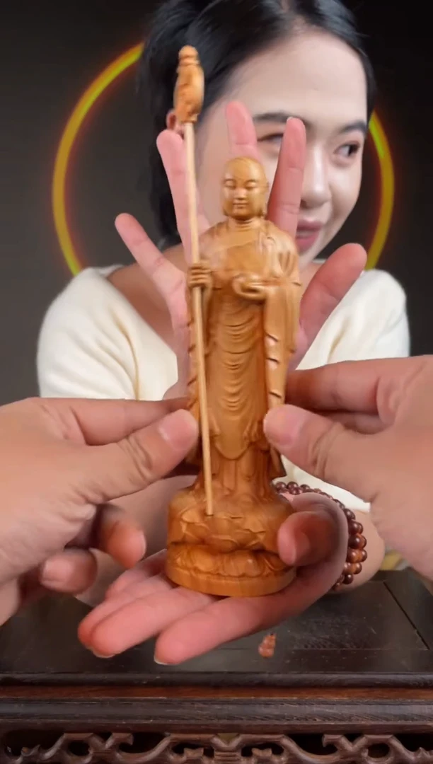 柏木（崖柏）手工摆件,先抢先得! 编号:95