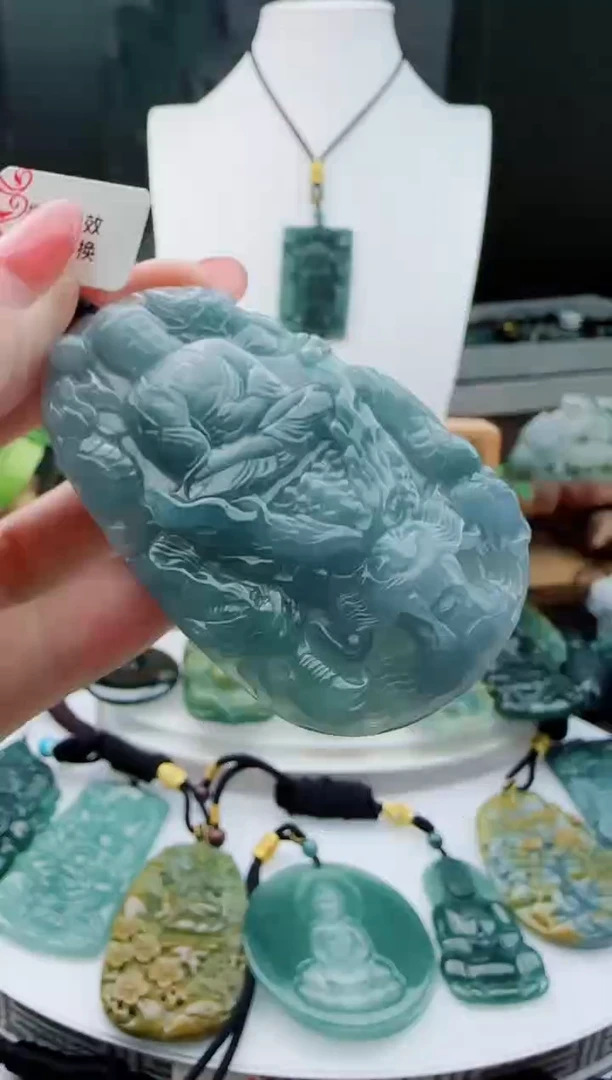 【闪购商品】翡翠颈饰未镶嵌11111111