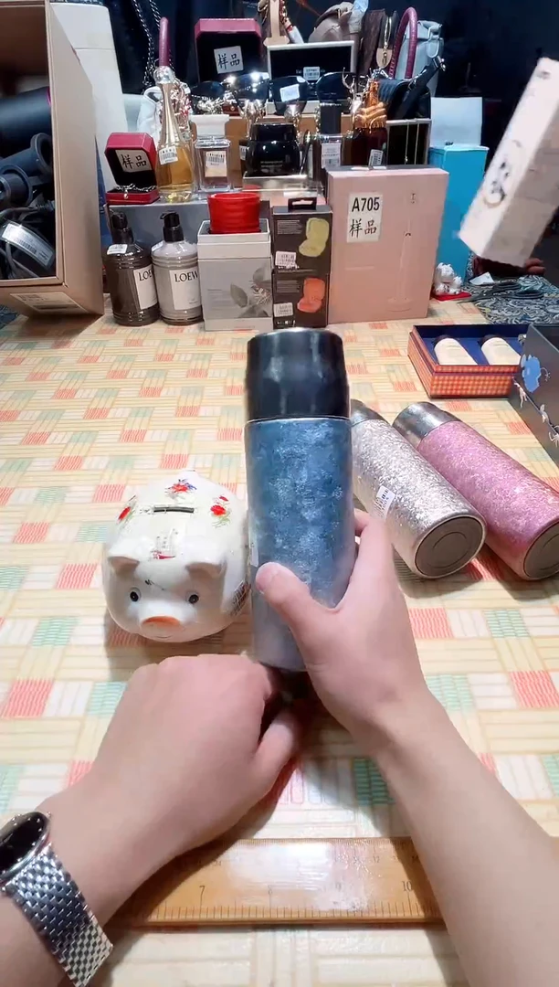 瓷片瓷器 库房到期 全部地板价@@1