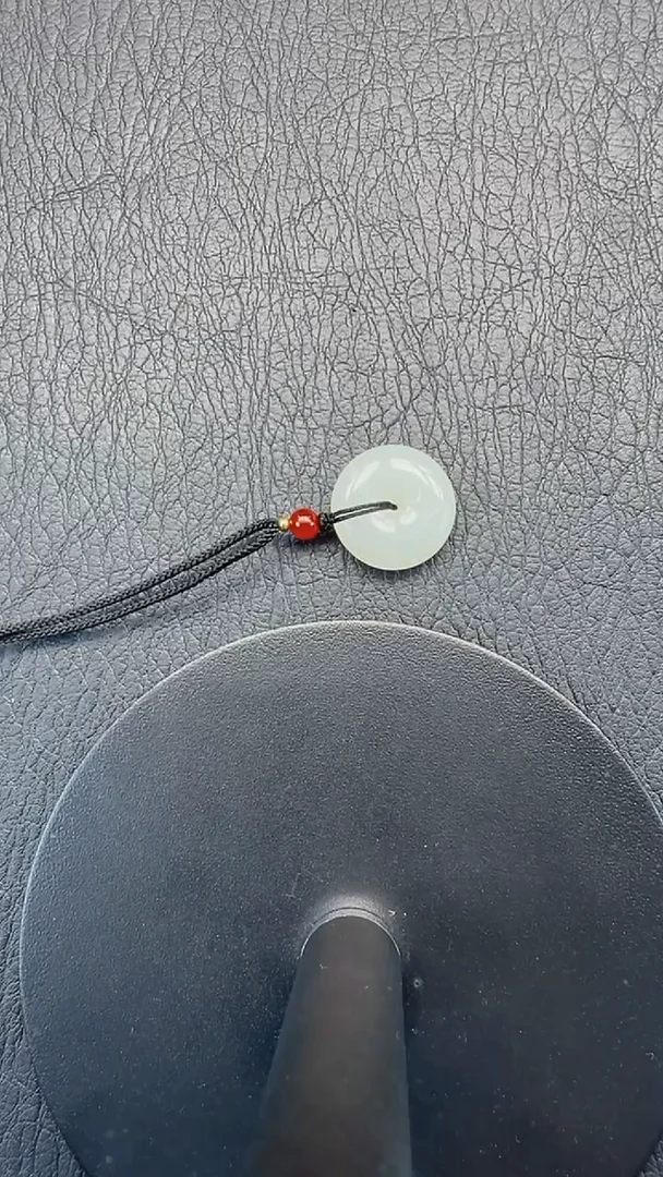 和田玉未镶嵌吊坠(不含链)334