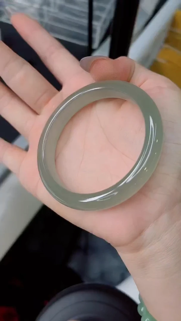 未镶嵌手镯石英质玉241-54