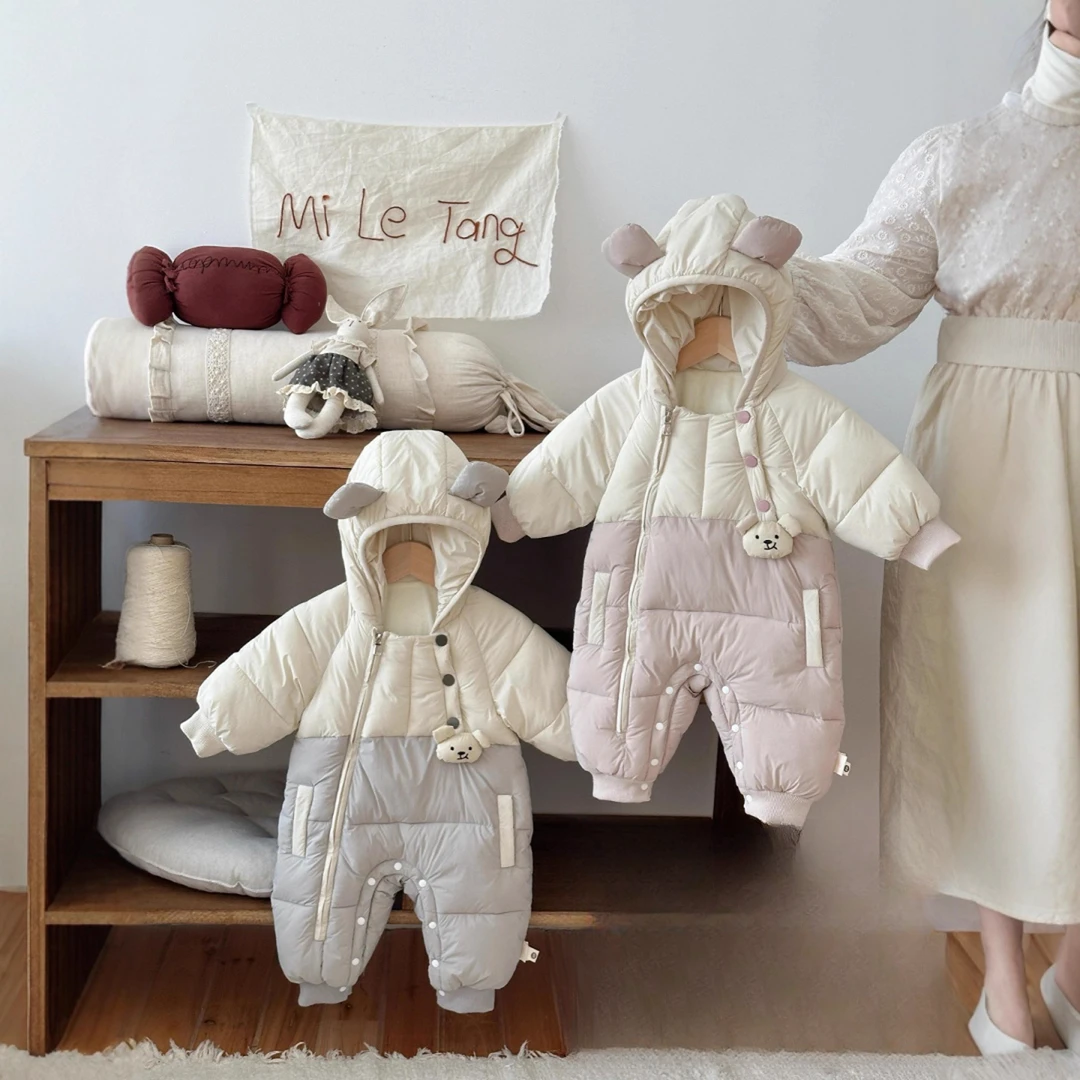 冬季新生婴儿羽绒服连体衣宝宝加厚小熊头拼接款羽绒服5508