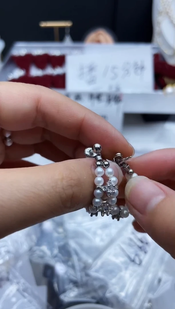 未镶嵌耳环淡水珍珠1