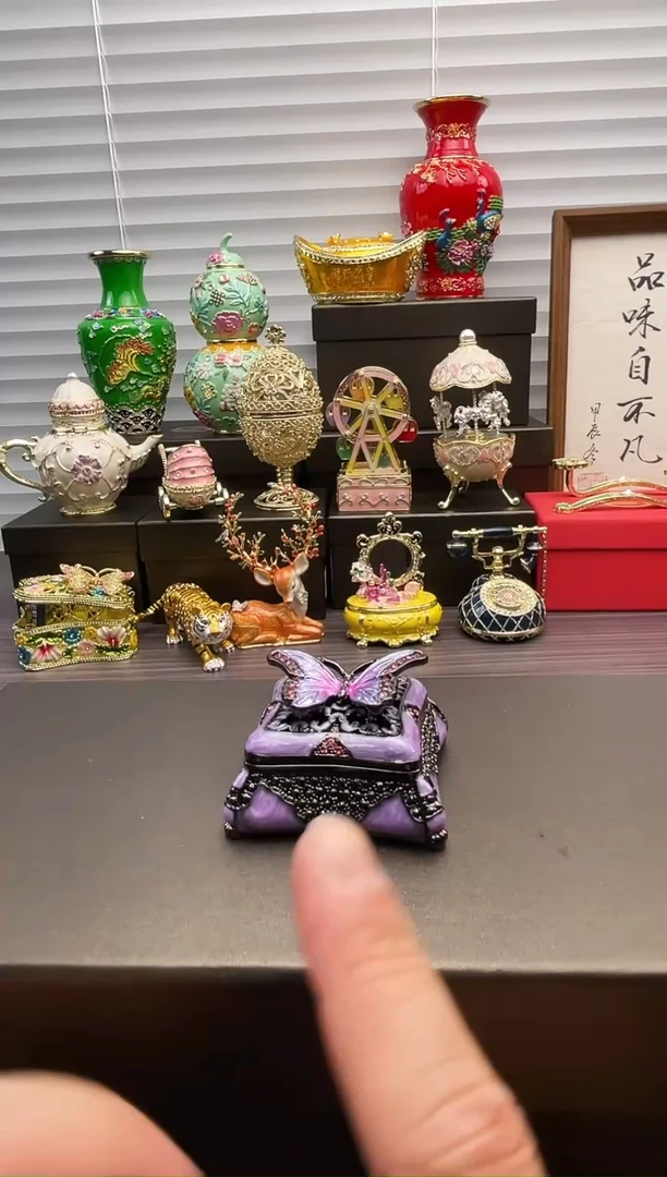 金属七宝烧首饰盒  紫色蝴蝶首饰盒