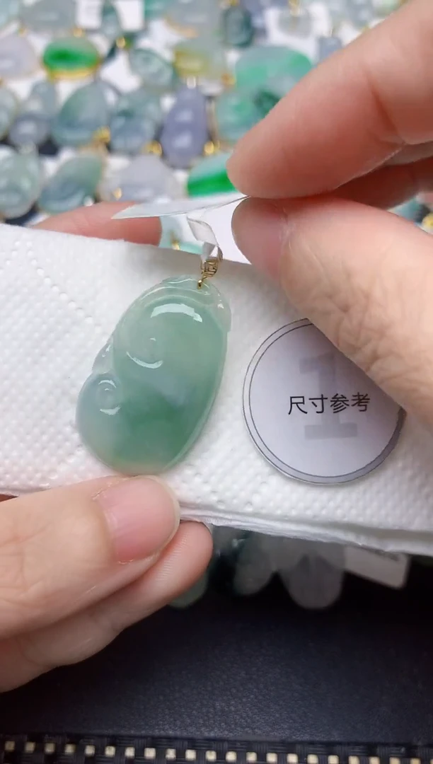 颈饰18K金镶嵌翡翠天然缅甸A货翡翠