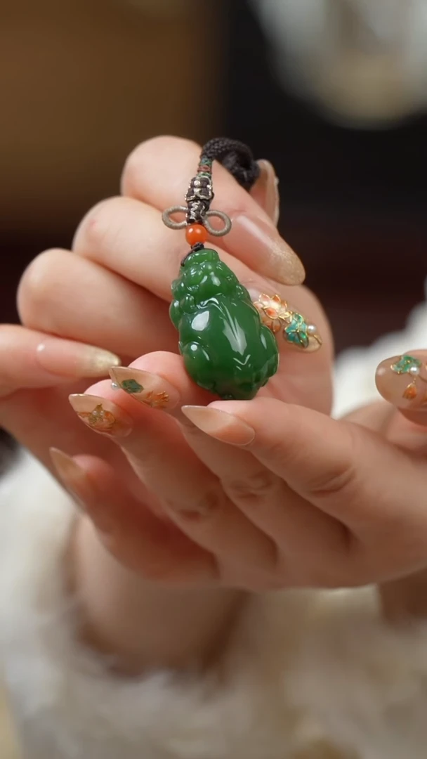 未镶嵌和田玉挂件吊坠