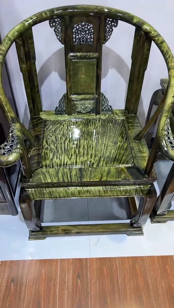 金丝楠祝****强金丝楠木皇宫椅1张