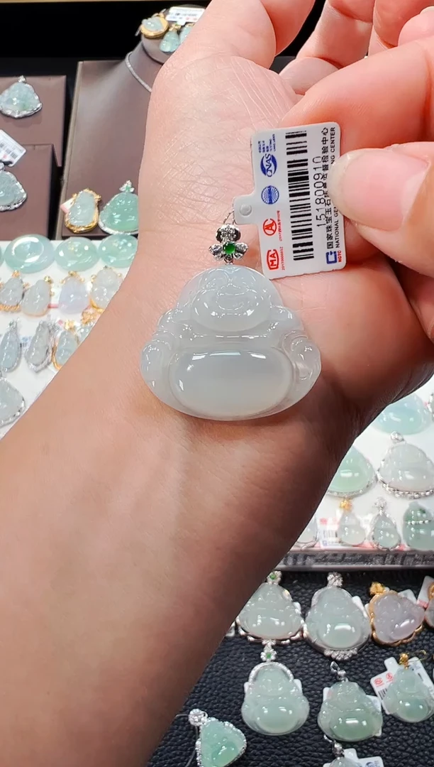 【闪购商品】翡翠吊坠(不含链)18K金镶嵌佛公吊坠910