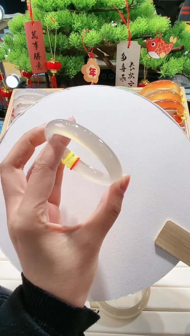 【闪购商品】玛瑙/玉髓手镯未镶嵌24-54.4