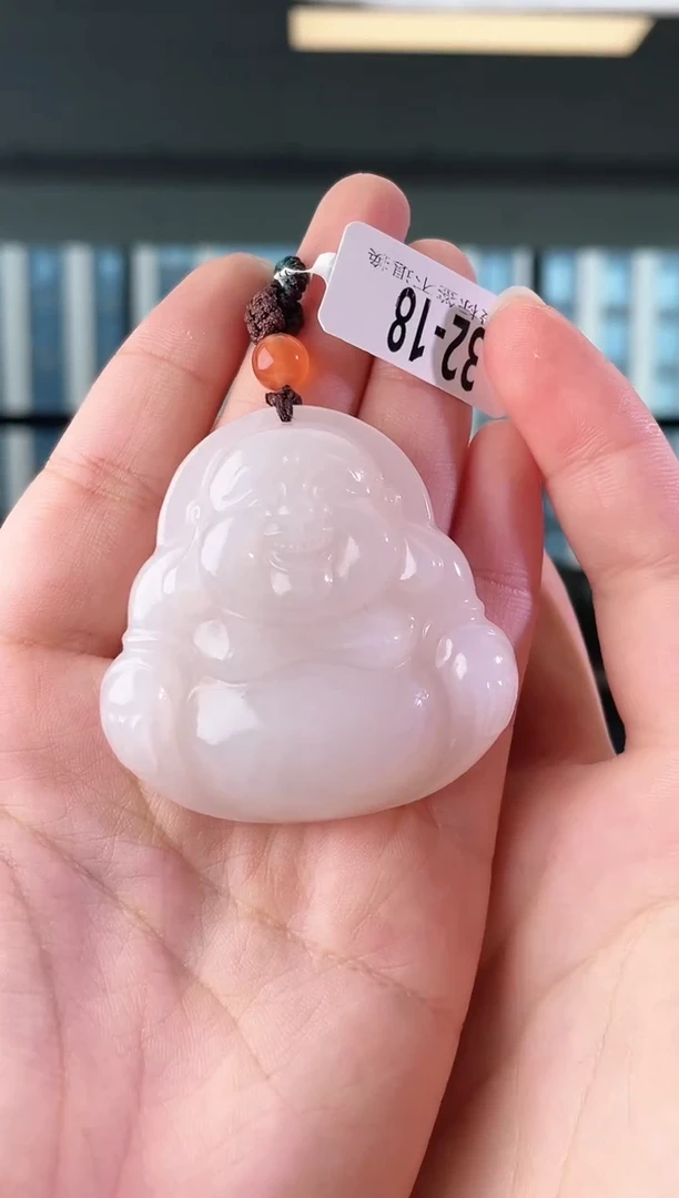 和田玉未镶嵌颈饰佛公 18