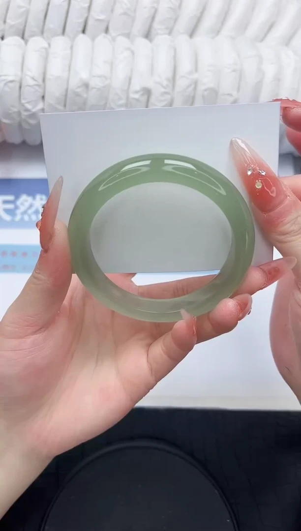 石英质玉未镶嵌手镯61-56