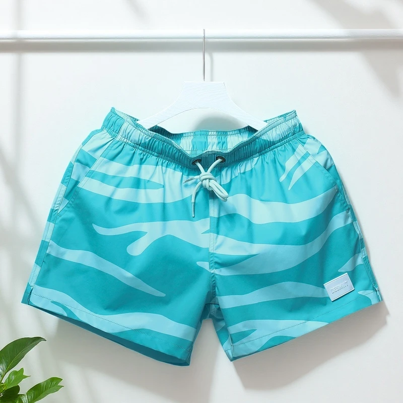 新款冰丝沙滩裤男士轻薄透气宽松短裤男款运动跑步休闲海边三分裤