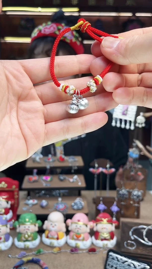 【闪购商品】织绣1960黔东南苗族刺绣