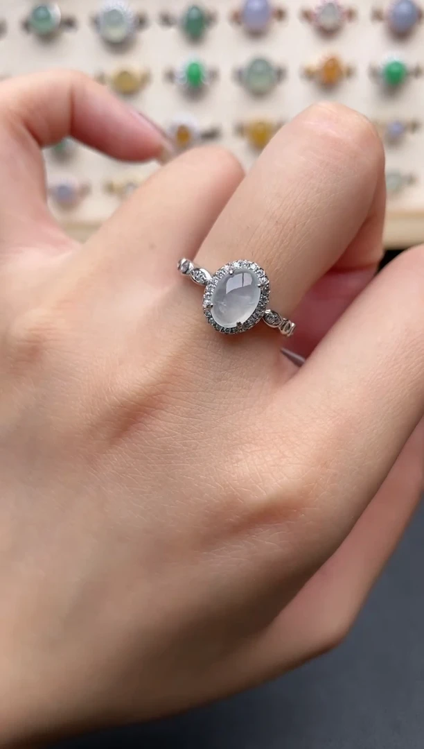 【闪购商品】翡翠戒指银S925镶嵌一物一证一礼盒