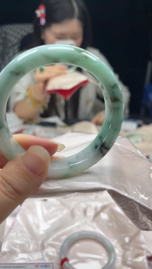 未镶嵌手镯翡翠0970471425