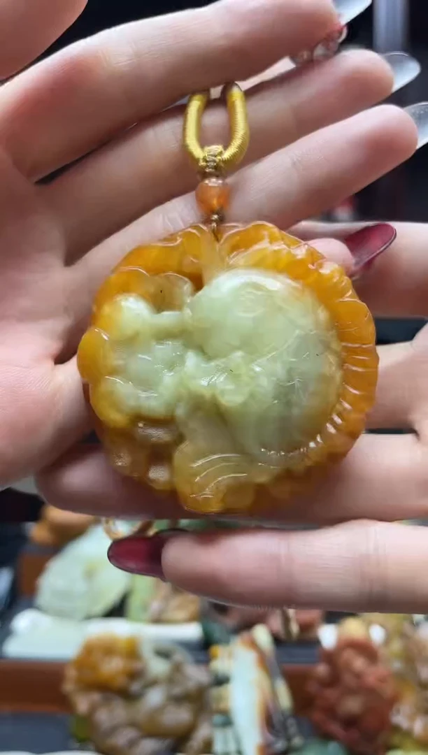 未镶嵌岫玉吊坠·