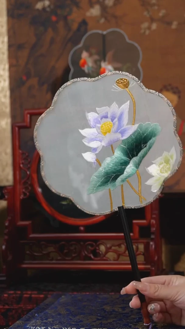 刺绣团扇-双面绣花非遗