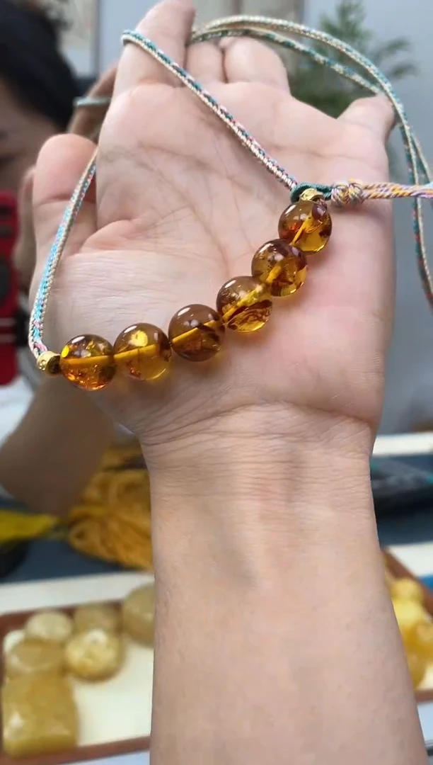 未镶嵌琥珀裸石天然琥珀蜜蜡多样性发一